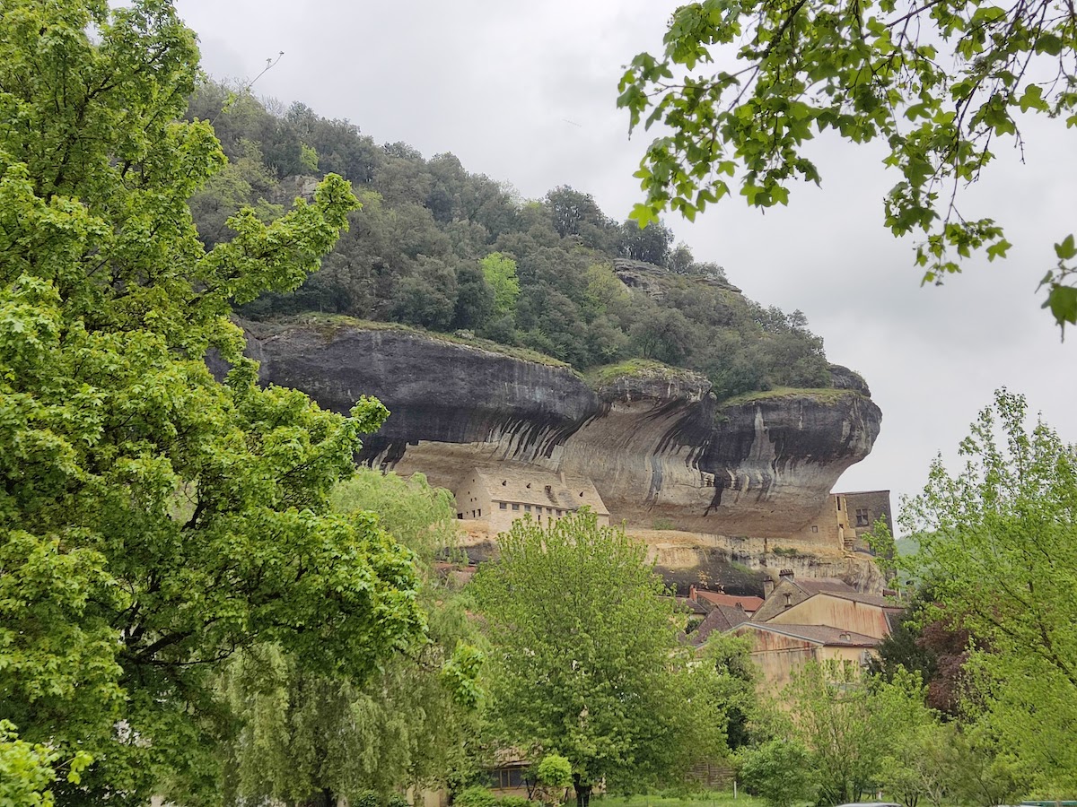 Rotsen bij Les Eyzies
