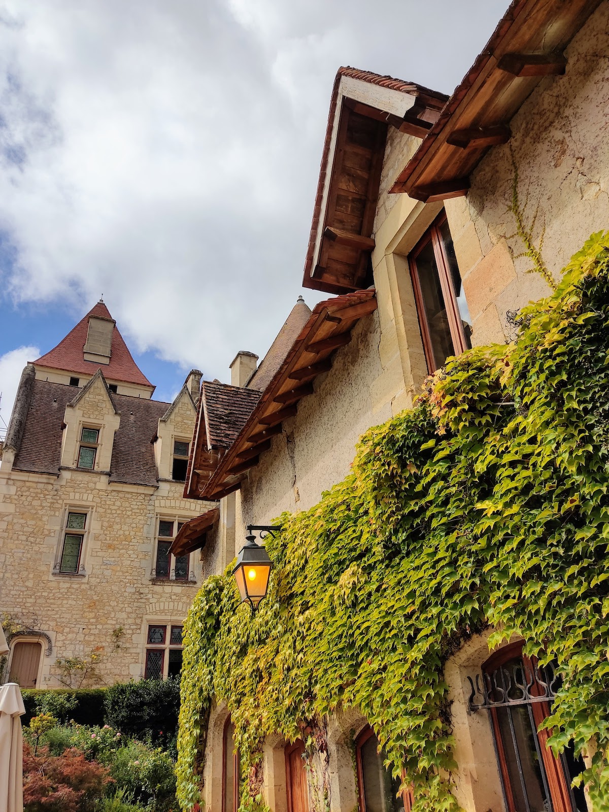 Aanzicht van het kasteel