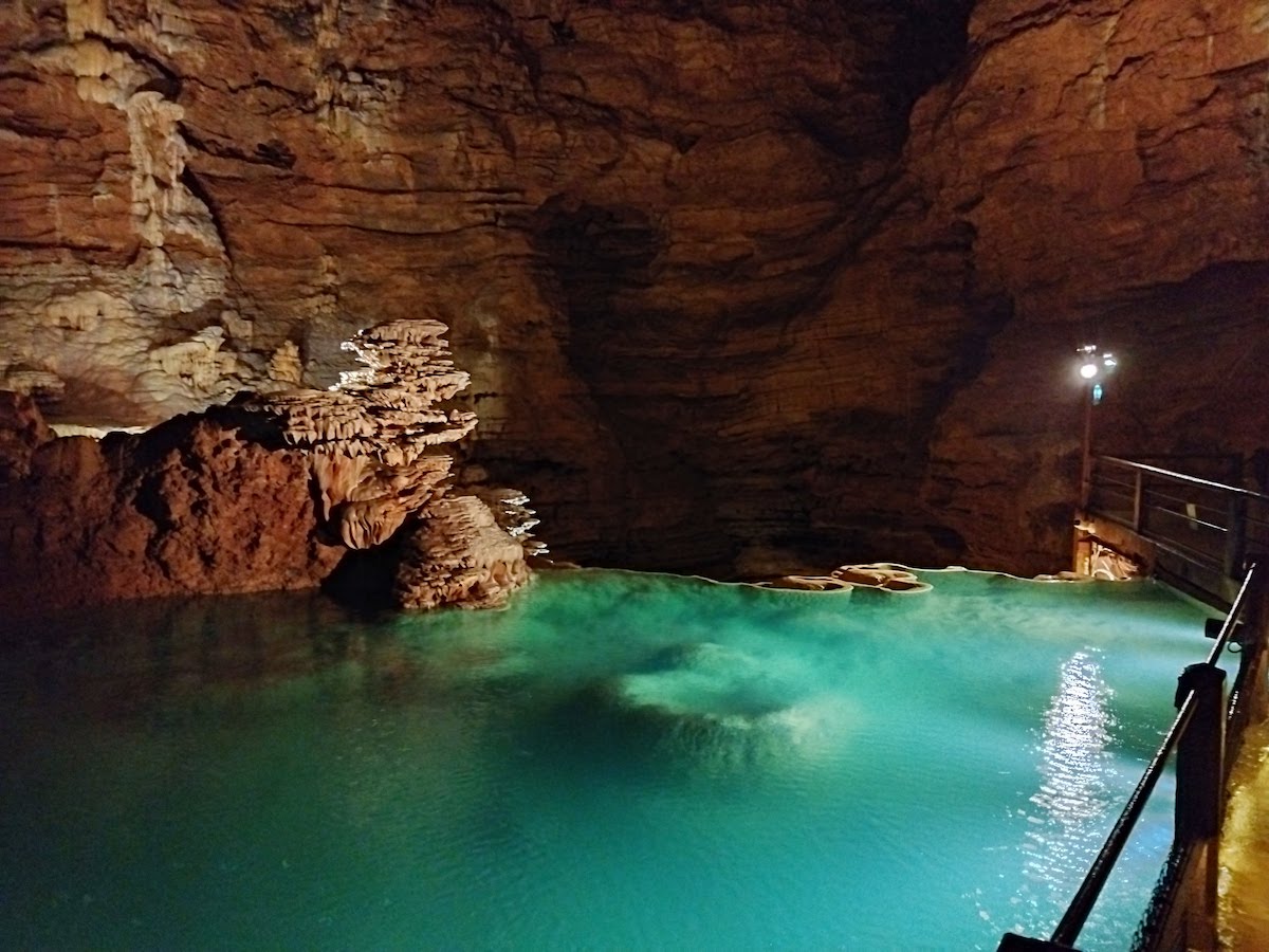 De grotten van Padirac